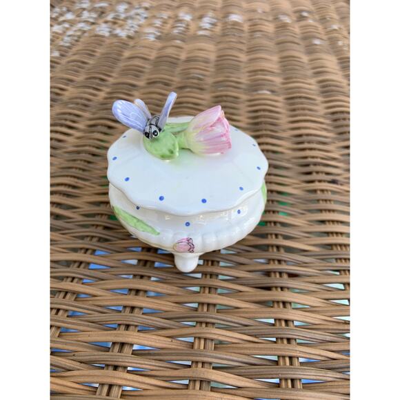 Porcelain Jewelry Holder Ring Dish Glazed Ceramic Flower Butterfly Lid Print - Picture 2 of 4